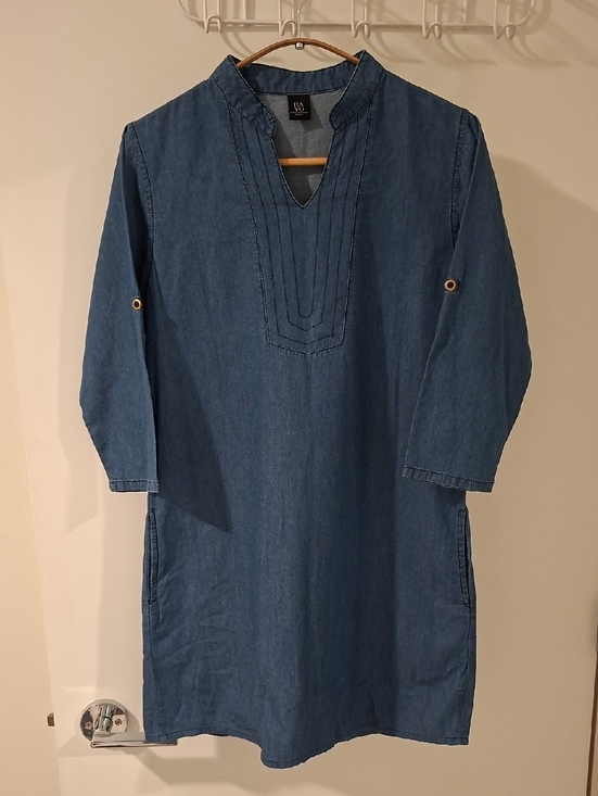 Bayo Tops - Bayo Blue Denim/Chambray Collarless Roll-tab Tunic Top with Pockets (Size S)